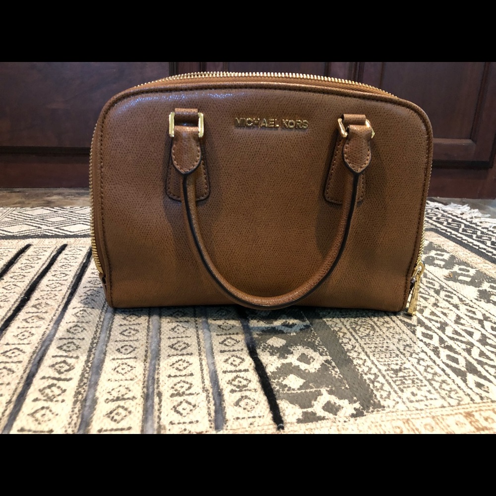 Michael Kors Medium Reese Satchel